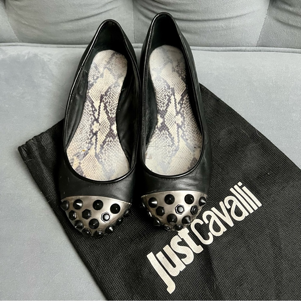 JUST CAVALLI Black Genuine Leather Flats Size 38 fits 7 Made in ITALY